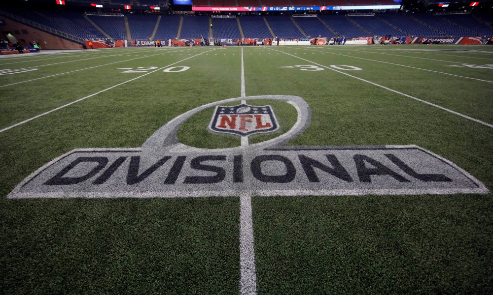 NFL: AFC Divisional Playoff-Tennessee Titans at New England Patriots